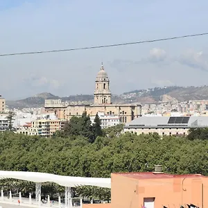Apartment At The -la Malagueta-free Parking-, Malaga
